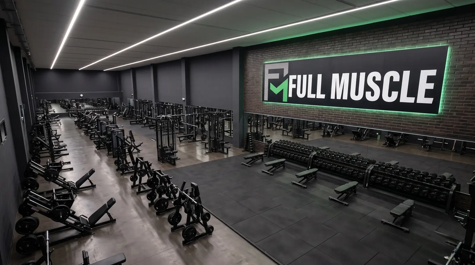 La sala pesi Full Muscle vista dall'alto