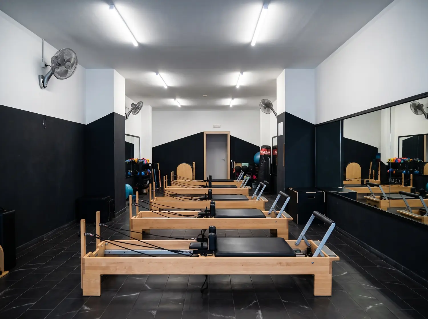 Pilates reformer